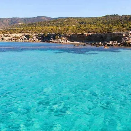 Cyprus With Pool Near Appartamento