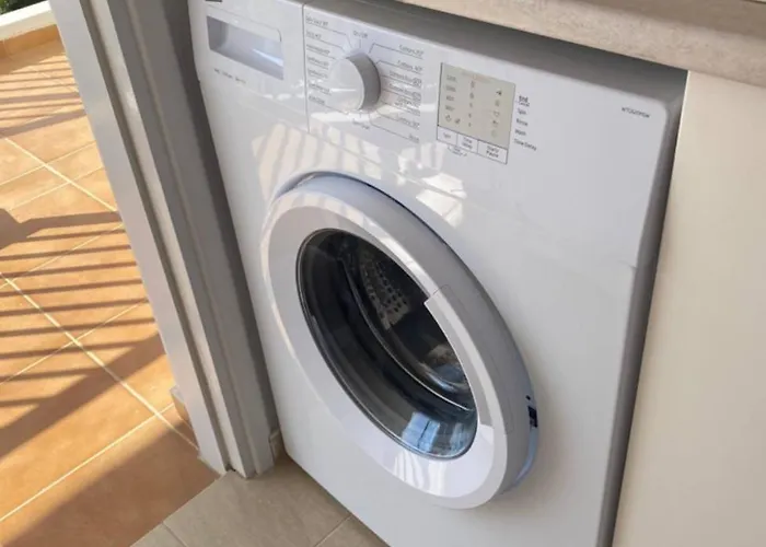 Cyprus With Pool Near アパート